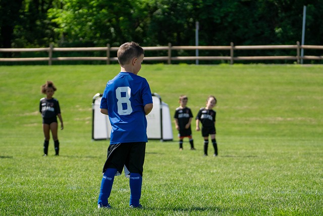 天空体育：伊萨克抵达纽卡训练基地，纽卡其他球员今日放假
