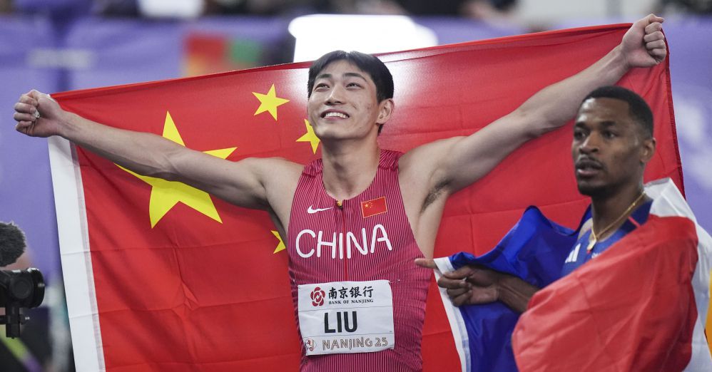 球报：利雅得胜利已就签下B费展开初步接触，钱不是问题