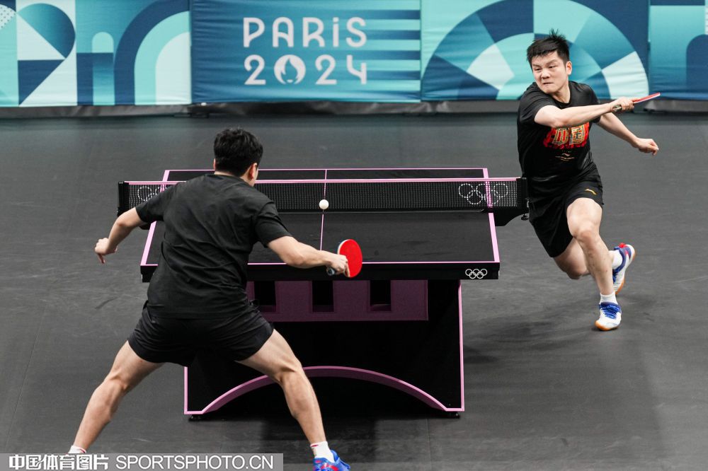 湖凯大战伤病报告：东契奇缺席，斯玛特和杰伦·布朗出战成疑